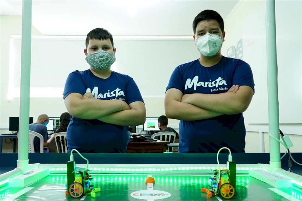 Alunos do 6º ano conquistam terceiro lugar em campeonato internacional de robótica