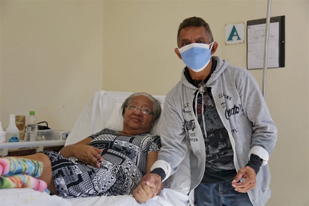 Manauara recuperada da Covid em Santa Maria precisa de cadeira de rodas para poder voltar para casa