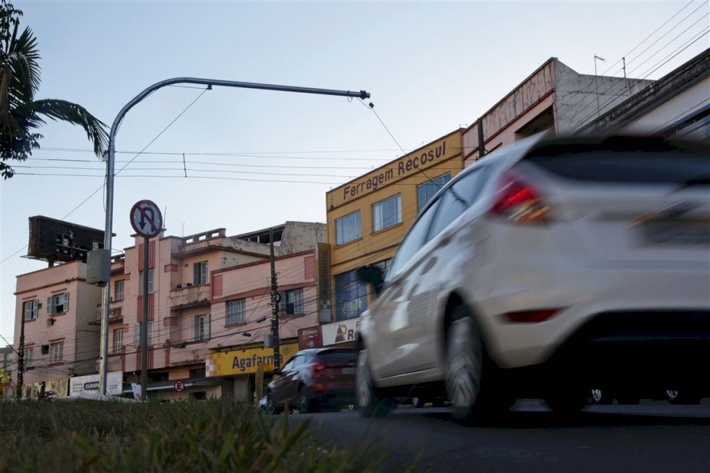 Avenida Nossa Senhora das Dores e Rua Benjamin Constant terão novo semáforo
