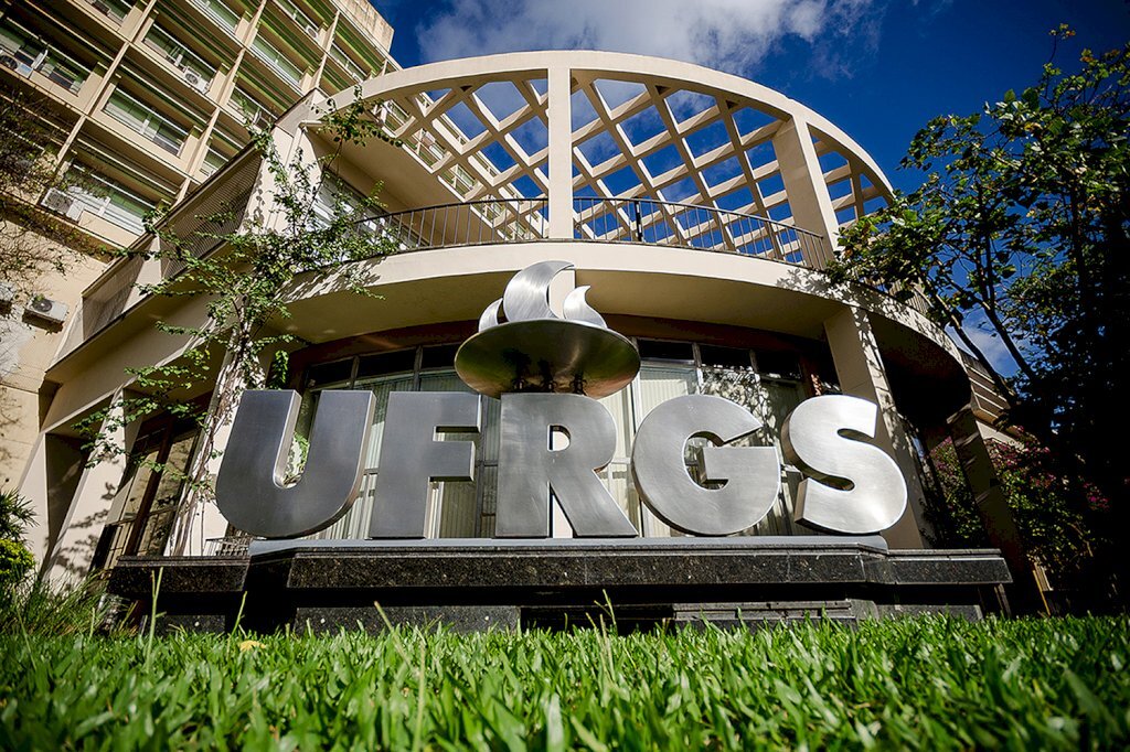 UFRGS usará Enem e vestibulares anteriores para ingresso no 1º semestre