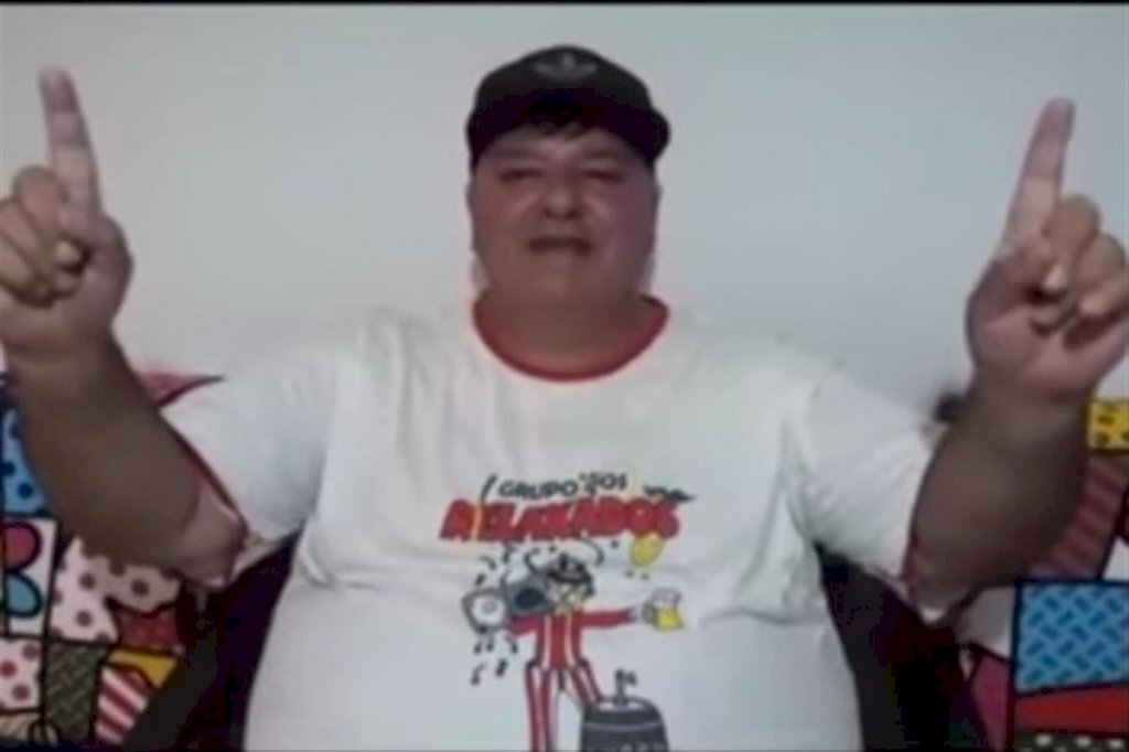 Morre, vitima de Covid-19, Rei Momo de Lavras do Sul