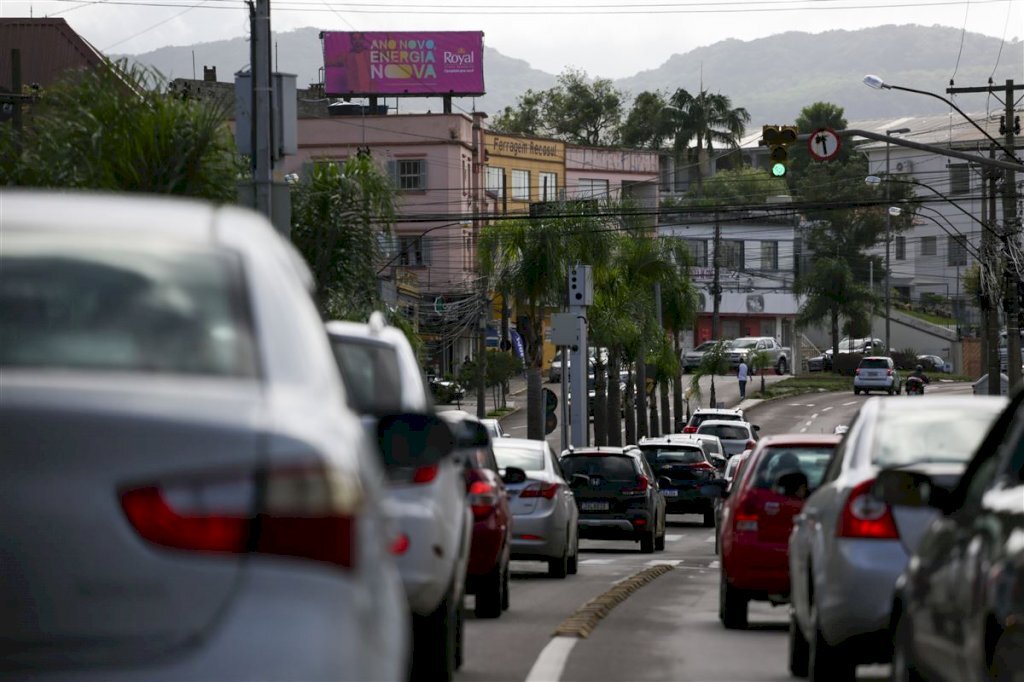 Detran pede fiscalização intensa após novas regras no trânsito