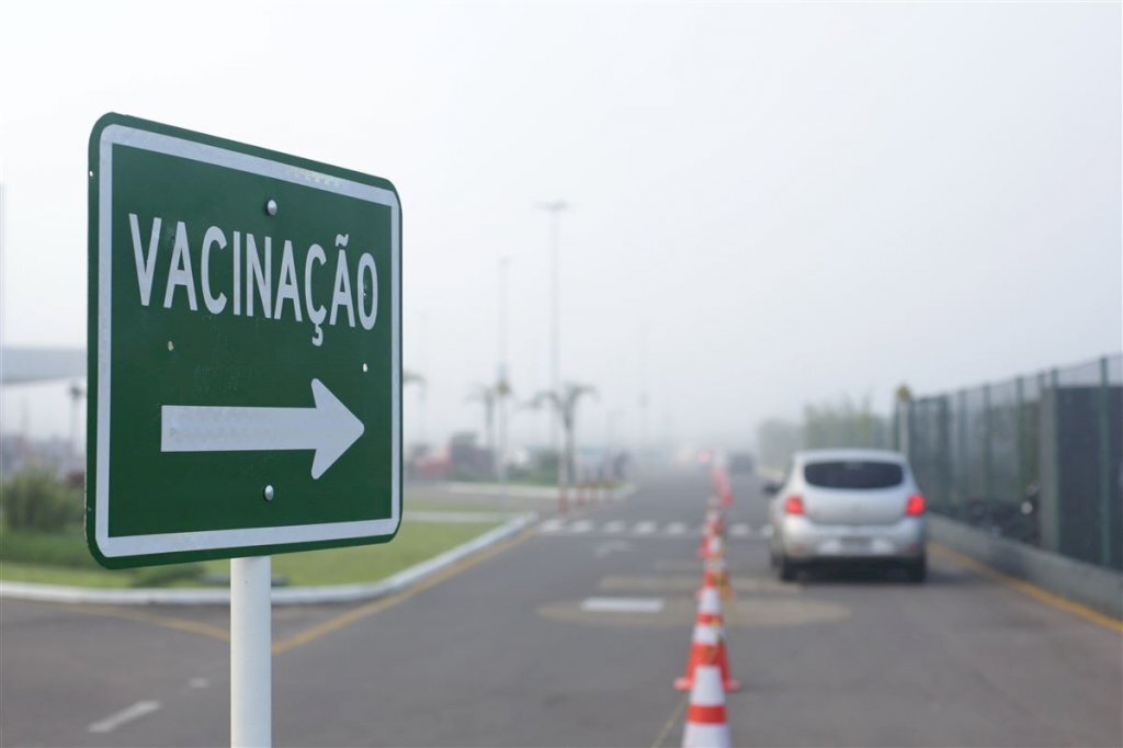 Entenda por que é necessário tomar a segunda dose contra a Covid-19