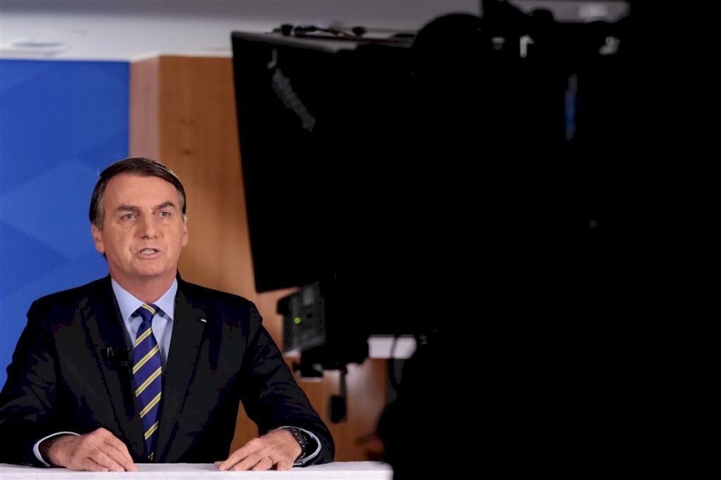 Bolsonaro cria a NAV Brasil, primeira estatal de seu governo