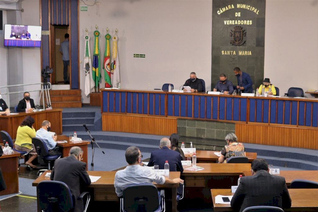 O que será discutido na última sessão da Câmara em 2020