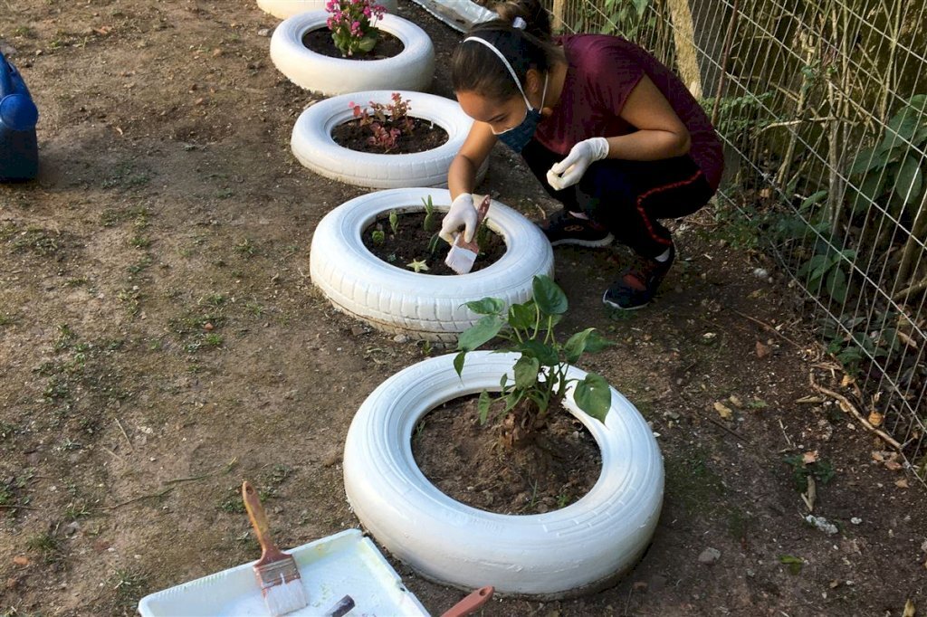 Pátio de hospital é revitalizado por acadêmicos da UFN