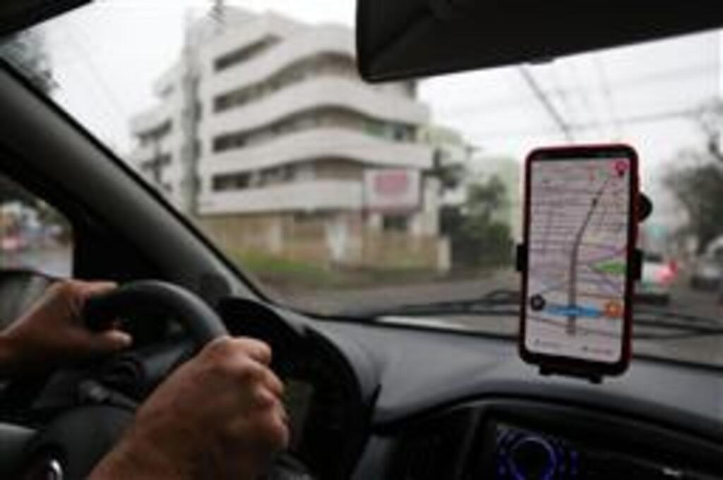 Motorista de aplicativo é vítima de assalto na região norte de Santa Maria