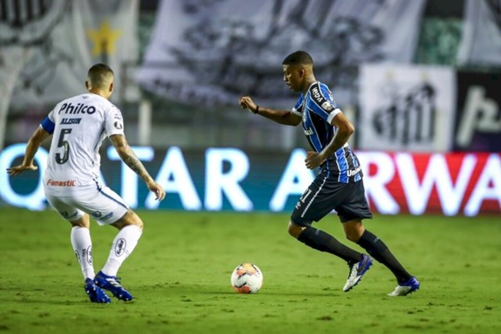 Grêmio leva goleada do Santos e está eliminado da Libertadores