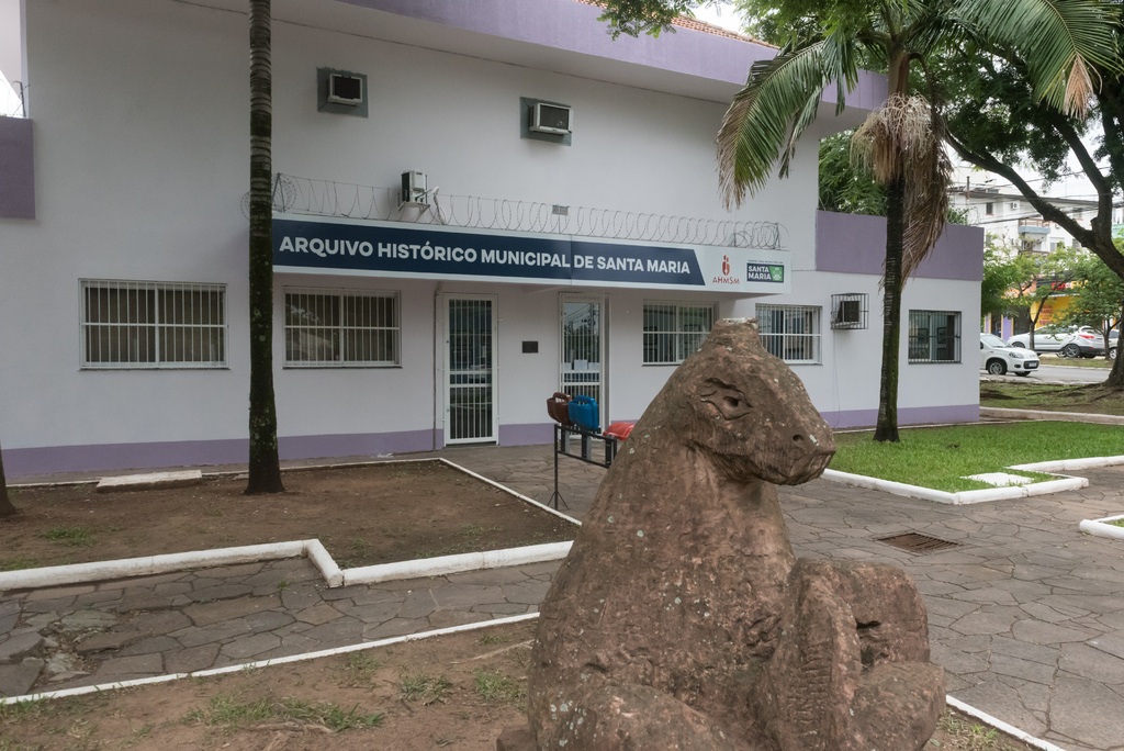 título imagem Arquivo Histórico Municipal lança websérie que encena fatos históricos inusitados de Santa Maria