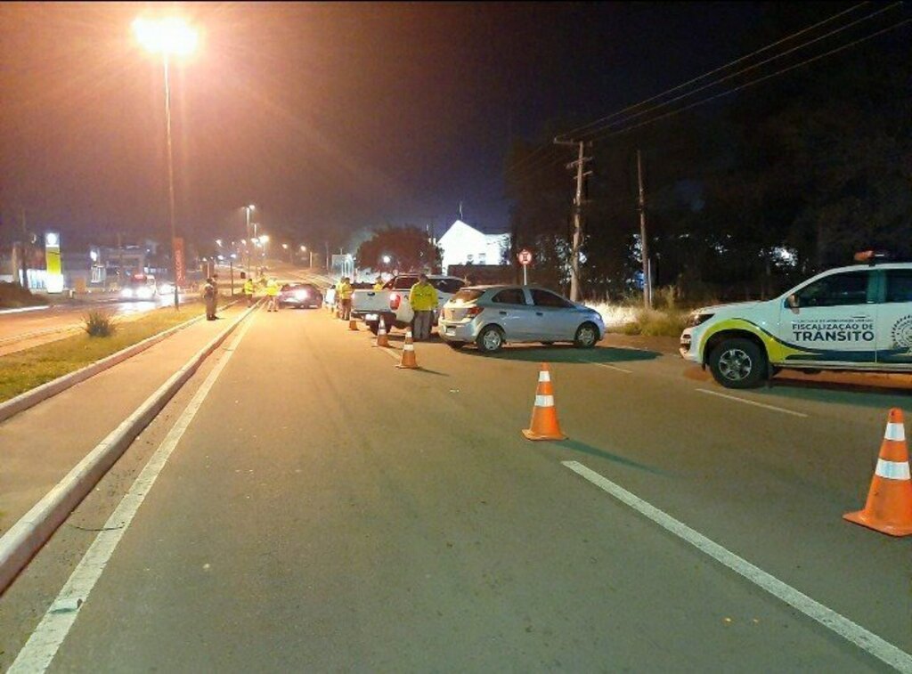 título imagem Operação Balada Segura: 20 veículos foram autuados por irregularidades neste fim de semana