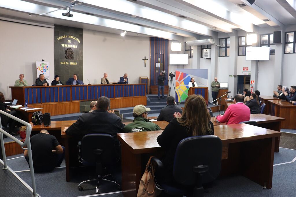 título imagem Saiba como foi a audiência pública que debateu a abertura de campus do IFFar em Santa Maria