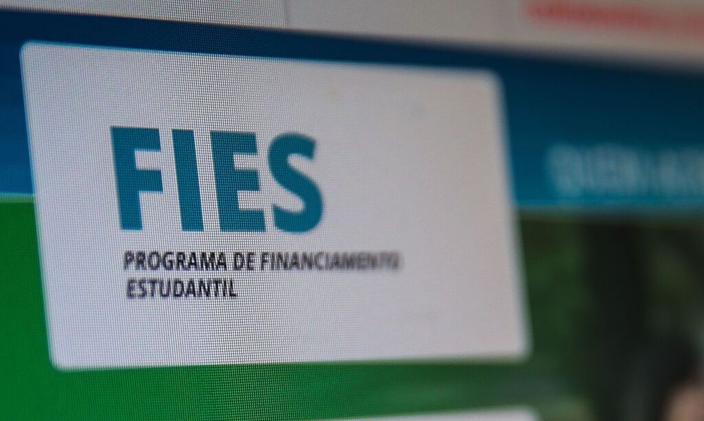 título imagem Inscrições para o Fies começam nesta terça-feira