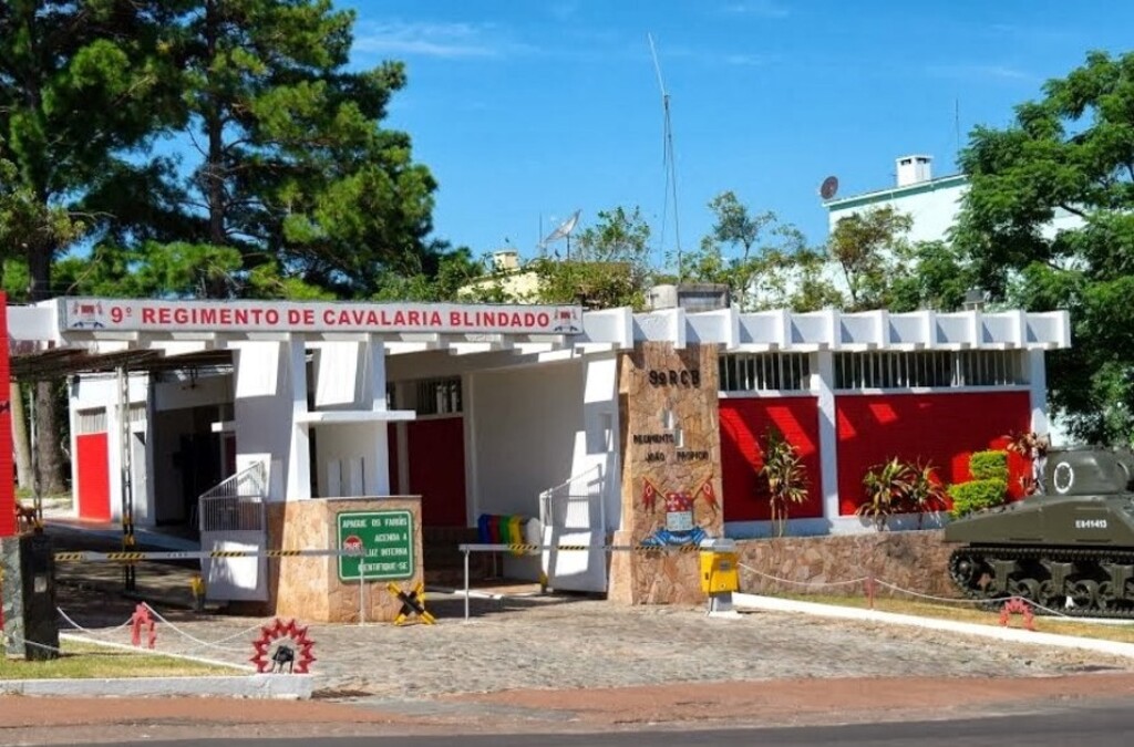 Militar fica gravemente ferido após queda em quartel de São Gabriel