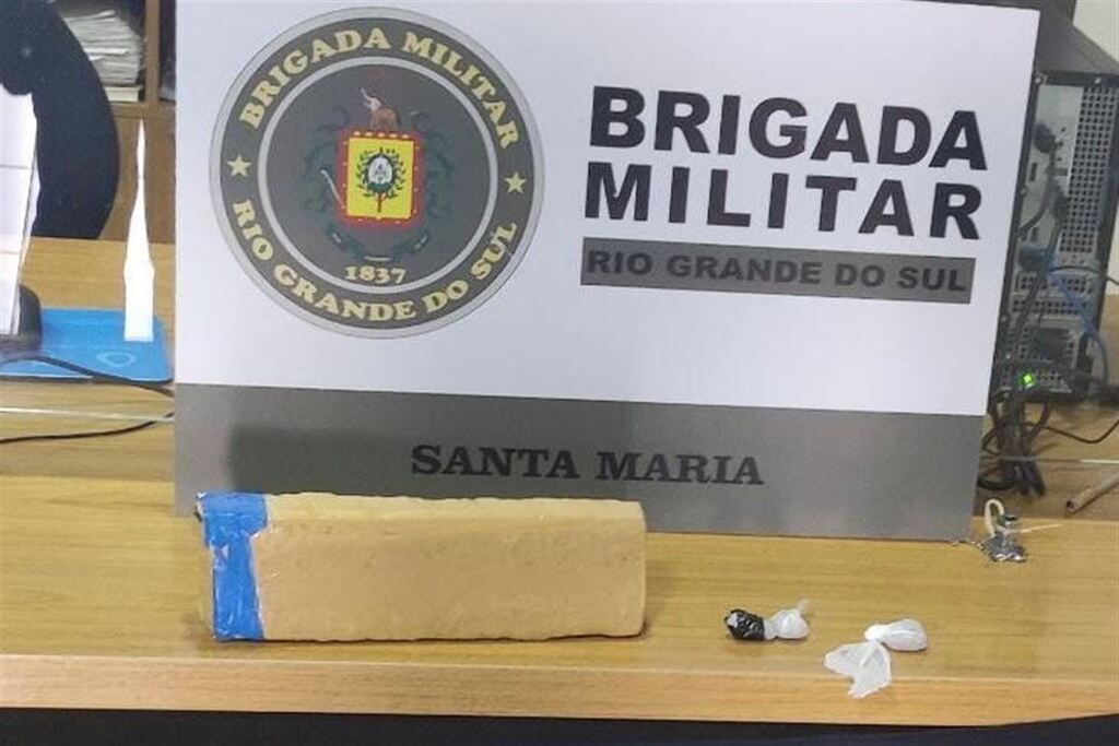 Adolescente é apreendido com mais de 1 kg de maconha em Santa Maria