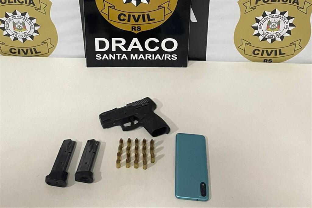 título imagem Homem é preso por porte ilegal de arma em Santa Maria