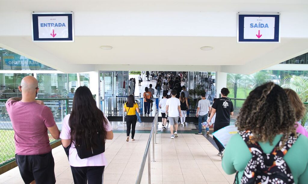 título imagem Finalização de inscrição no Fies começa nesta quarta-feira