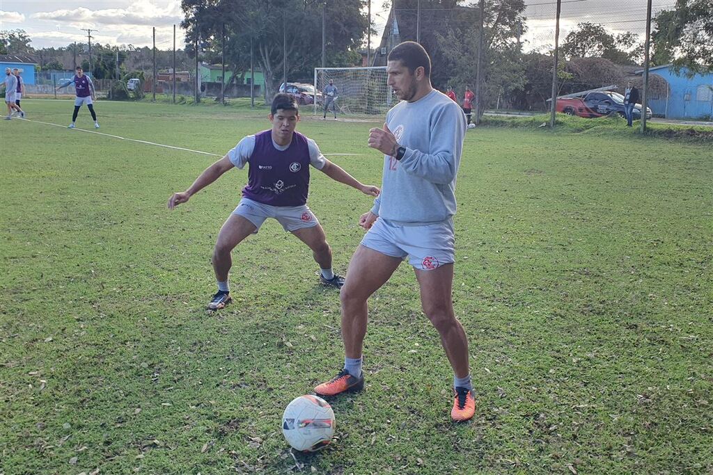 título imagem Inter-SM só cumpre tabela diante do Guarani em Venâncio Aires