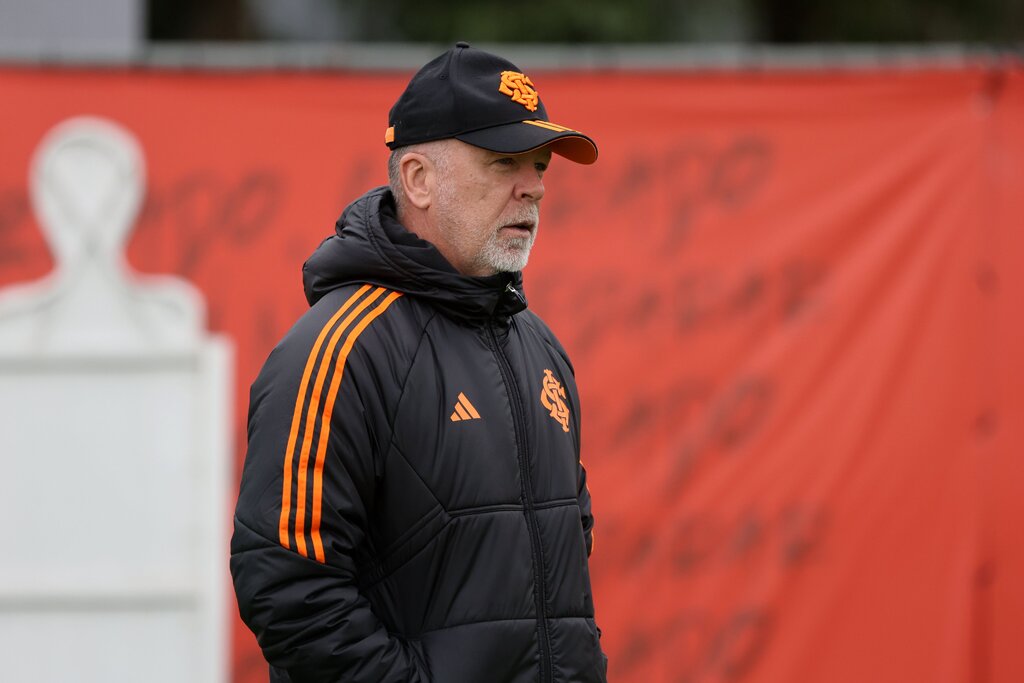Mano Menezes não é mais técnico do Inter