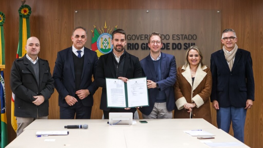 título imagem Estado assina acordo com a Receita Federal para legalização e destinação de mercadorias apreendidas