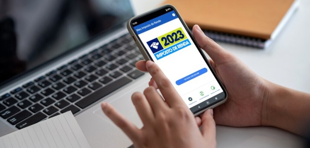 título imagem Consulta ao 3º lote da restituição do Imposto de Renda 2023 inicia nesta segunda-feira