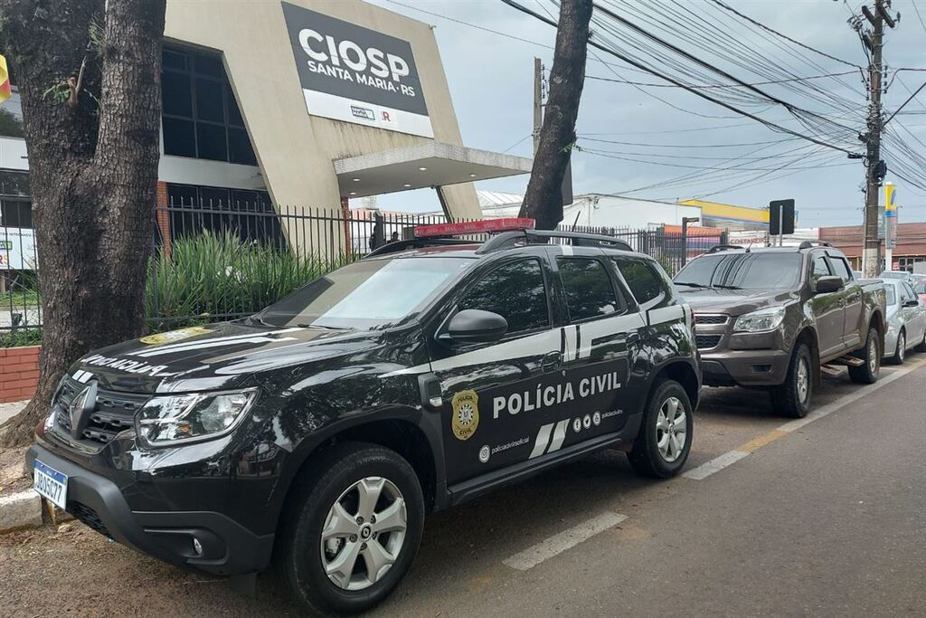 Jovem é presa por tentativa de latrocínio em Santa Maria