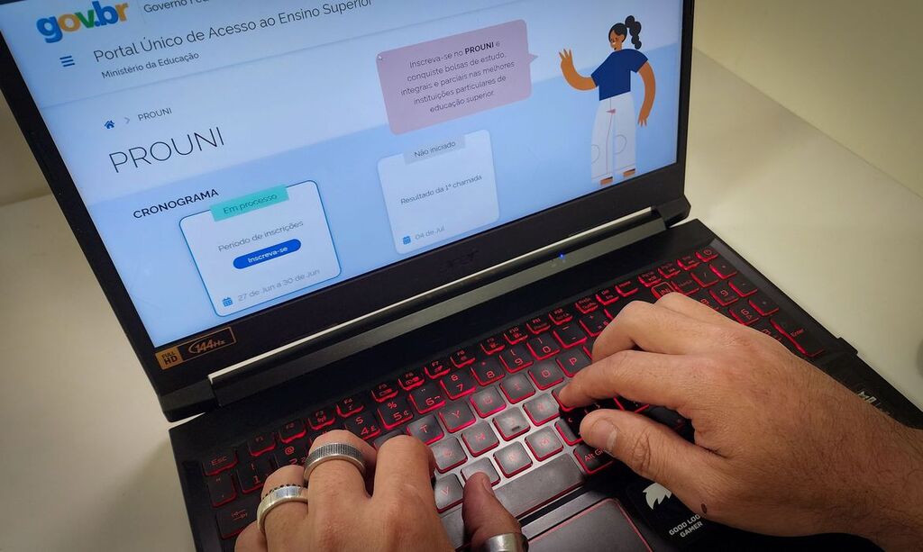 título imagem Prouni: prazo para comprovação dos documentos encerra nesta quinta-feira