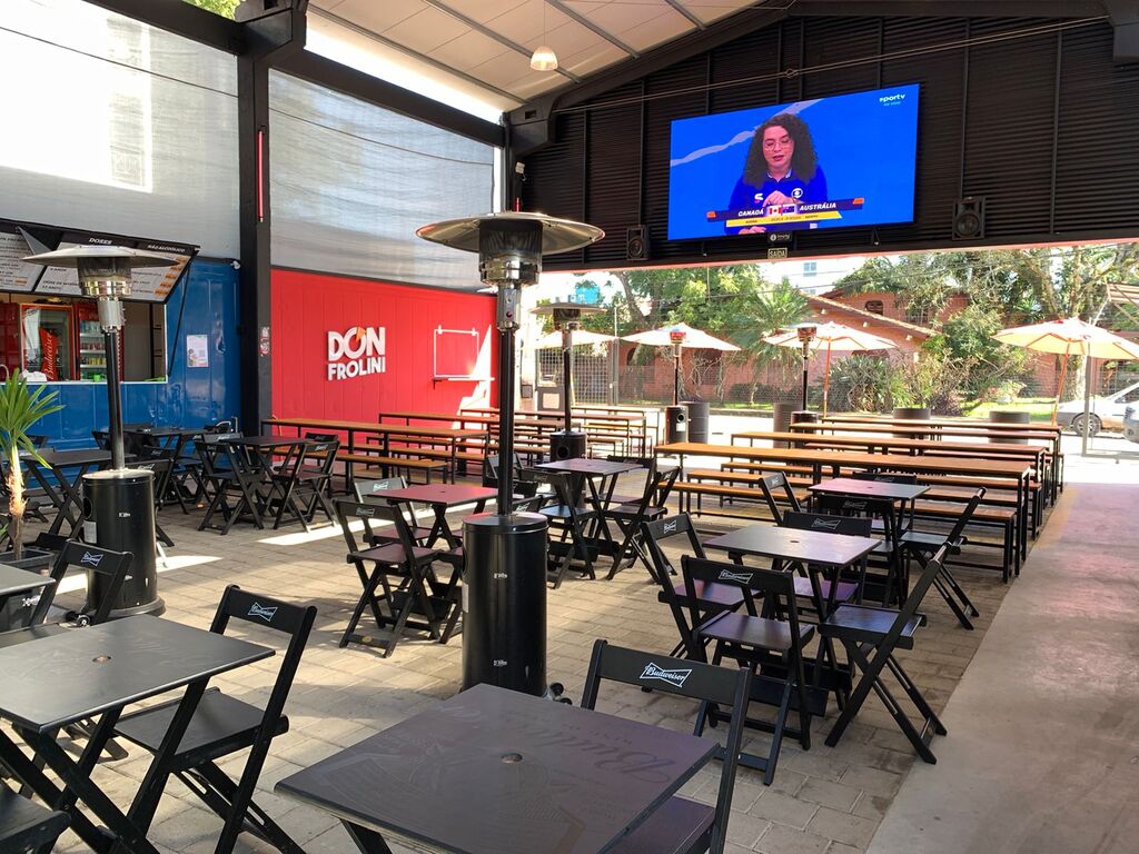 Novo complexo gastronômico abre em Camobi e gera 30 empregos