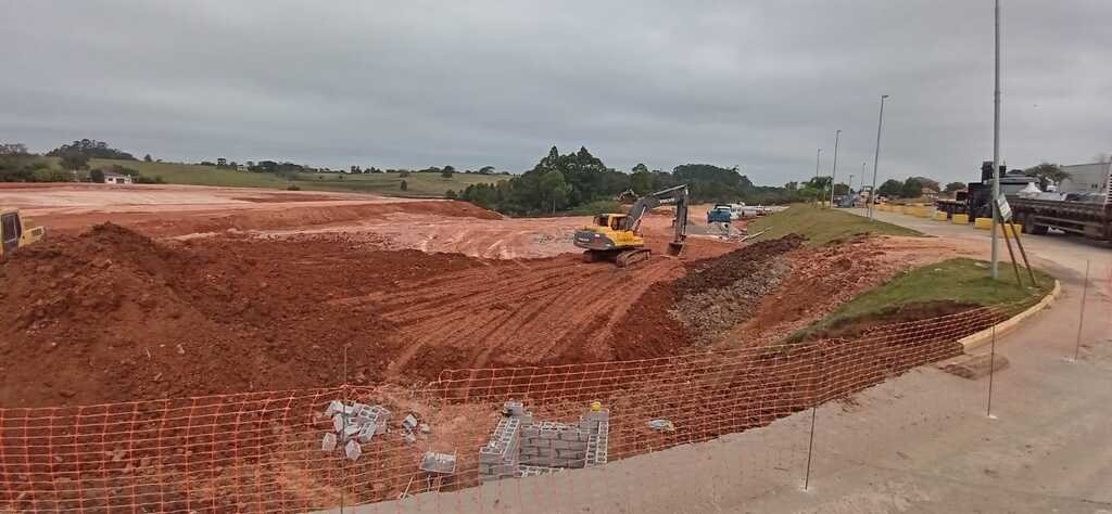Centro de distribuição de combustíveis vai empregar 150 e ter a maior arrecadação de Santa Maria Centro de distribuição de combustíveis vai empregar 150 e ter a maior arrecadação de Santa Maria