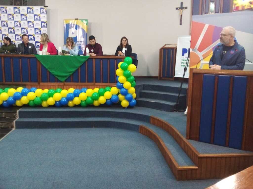 Fotos: Jaqueline Silveira - Decimo disse à coluna que deverá anunciar a decisão nos próximos dias