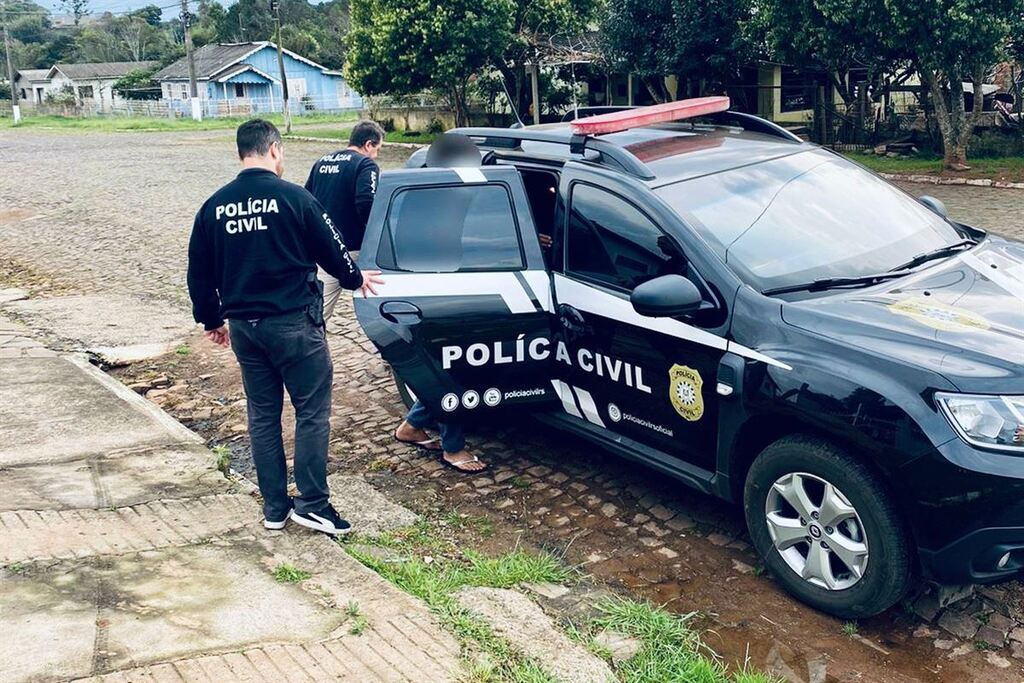Homem condenado a 14 anos de prisão por estuprar filha adotiva é preso em cidade da região