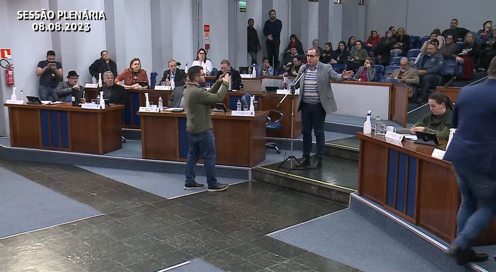 Eleição 2024 mexe com os ânimos na Câmara e vereadores trocam farpas