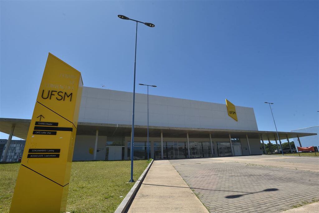 Seminário de contabilidade discute gestão e desenvolvimento em Santa Maria