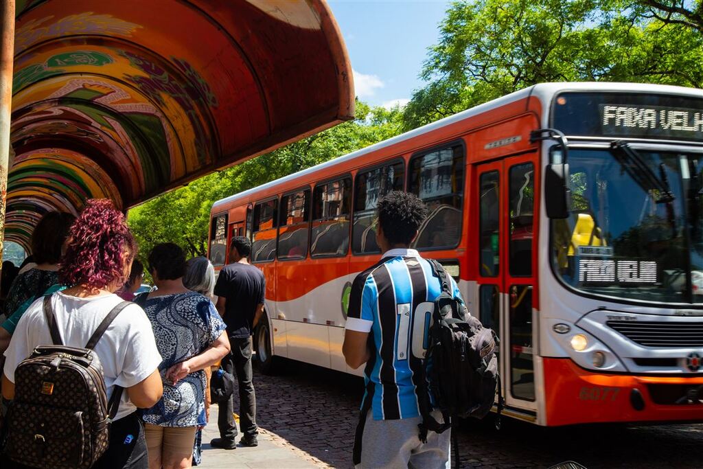 Prefeitura terá mesmo verba para manter tarifa a R$ 4?