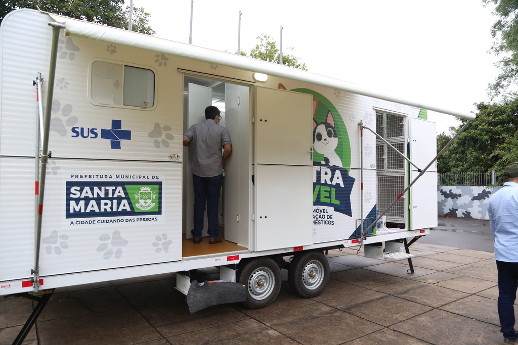 título imagem Prefeitura reabre inscrições para o Castramóvel; veja como solicitar o serviço