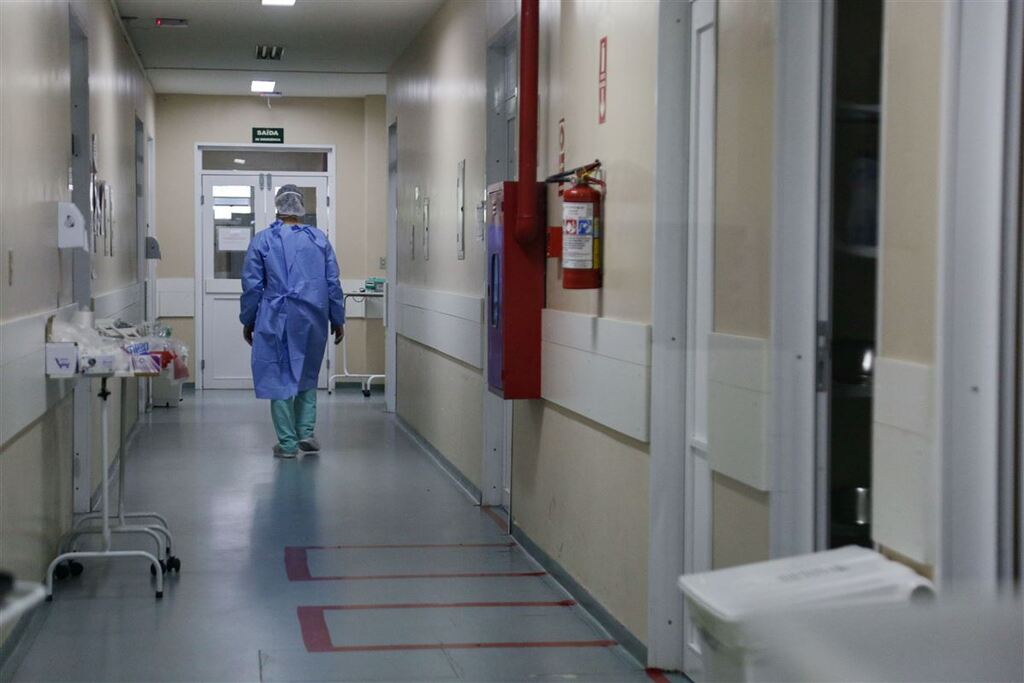 Repasse do pagamento do piso da enfermagem será feito até 21 de agosto