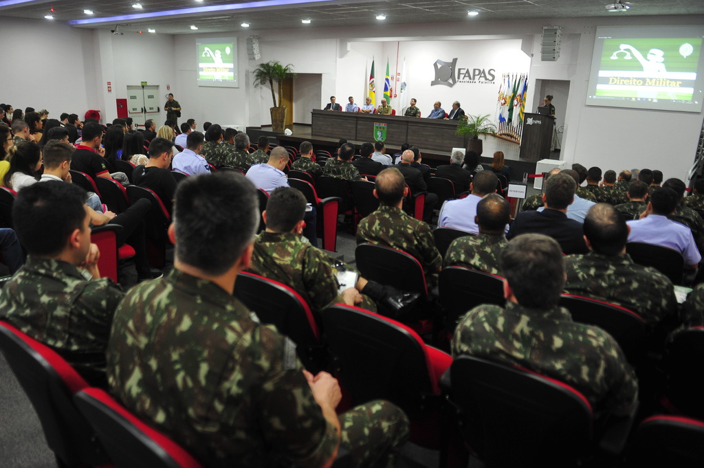 título imagem Seminário de Direito Militar ocorre nesta semana em Santa Maria; saiba como se inscrever