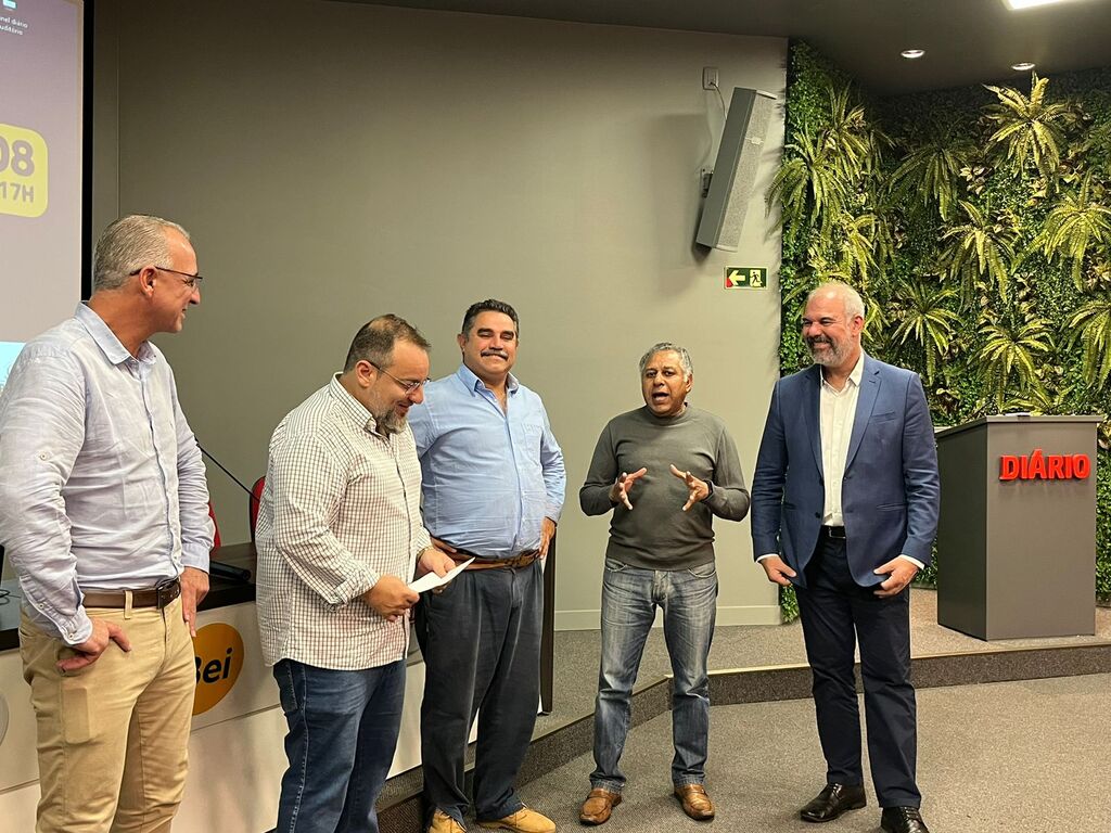 Galeria de imagens: Davi Lourenço (seg. à esq.) irá participar do Dia do Vizinho pela primeira vez