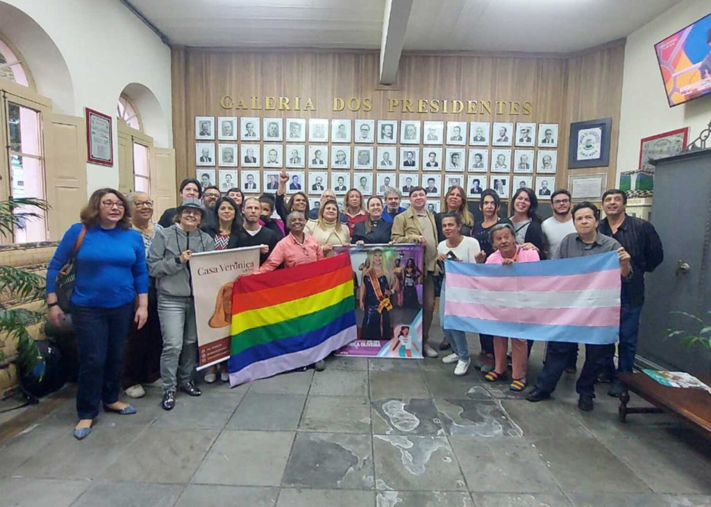 Lei que propõe Dia de Combate à Violência contra Pessoas Transgênero é aprovada por unanimidade pela Câmara de Vereadores