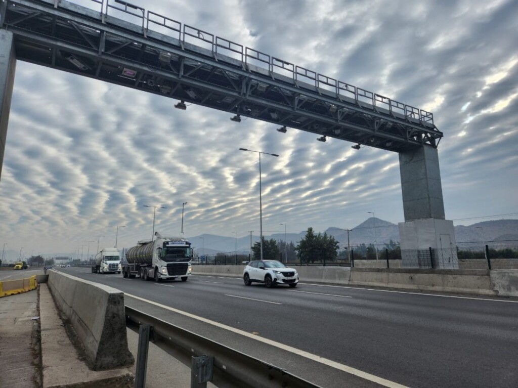 título imagem Quais rodovias gaúchas terão sistema free flow, com cobrança sem praça de pedágio