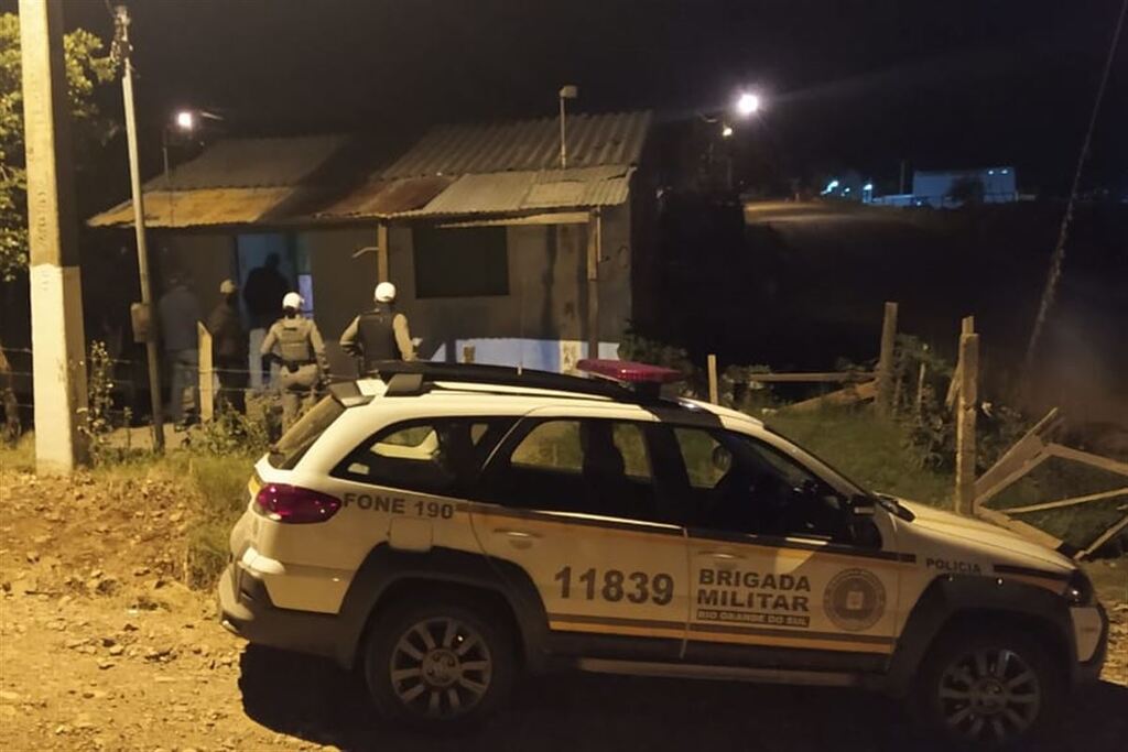 Galeria de imagens: Residência onde as vítimas foram mortas