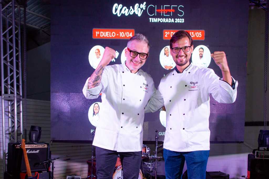 Foto: Divulgação - Vadson Schafer (à esq.), de Santa Maria, venceu Guilherme Bale, na fase eliminatória do Clash of Chefs, em Porto Alegre, uma competição culinária estadual