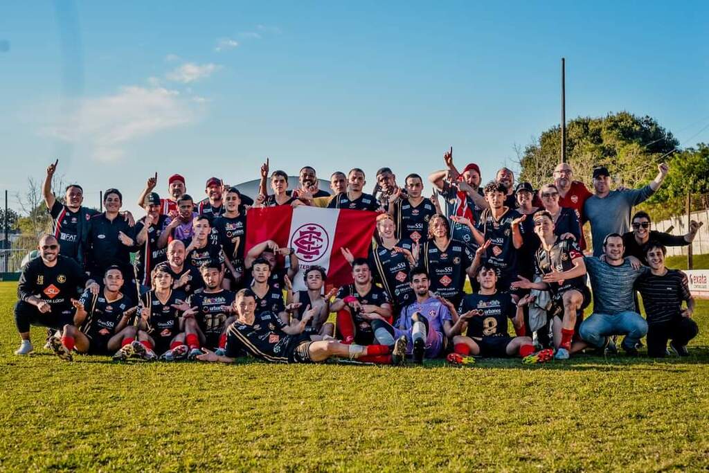 título imagem Inter-SM vence o Pinheiros e garante vaga na primeira divisão do Gauchão Sub-17