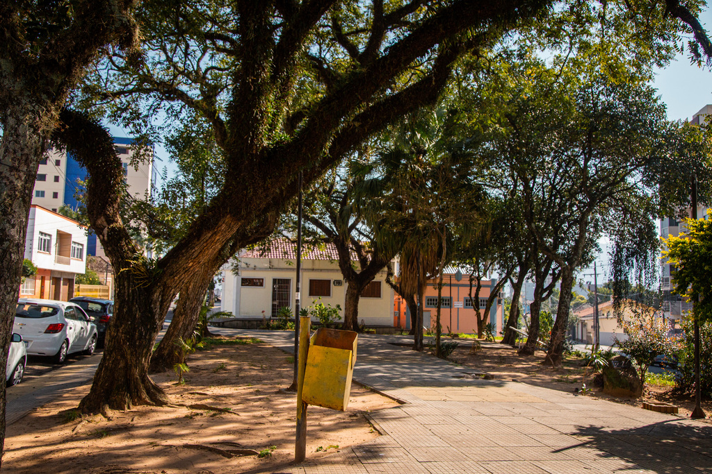 Galeria de imagens: Praça Hermenegildo Gabbi
