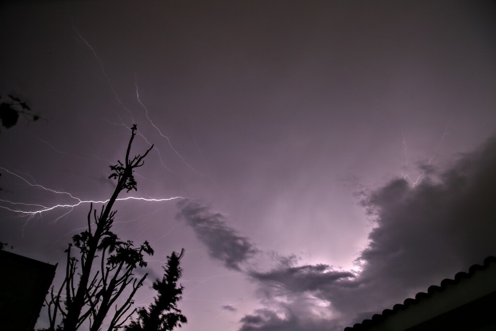 Foto: Renan Mattos (Arquivo Diário) - Registro de uma tempestade de 2019 em Santa Maria