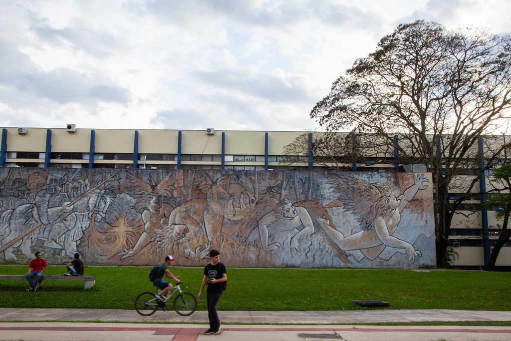 Centro de Artes e Letras da UFSM completa 60 anos com programação no campus
