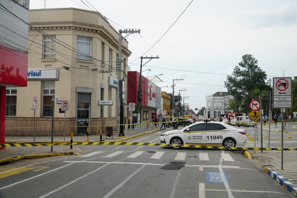 título imagem Agência bancária de São Gabriel é interditada após suposta ameaça de bomba