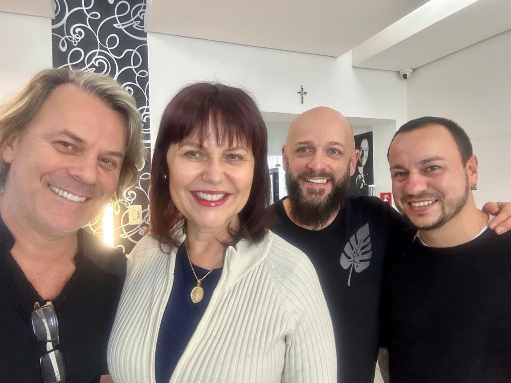 título imagem Bastidores: fim de setembro e nova tendência para o cabelo na coluna de Maristela Moura