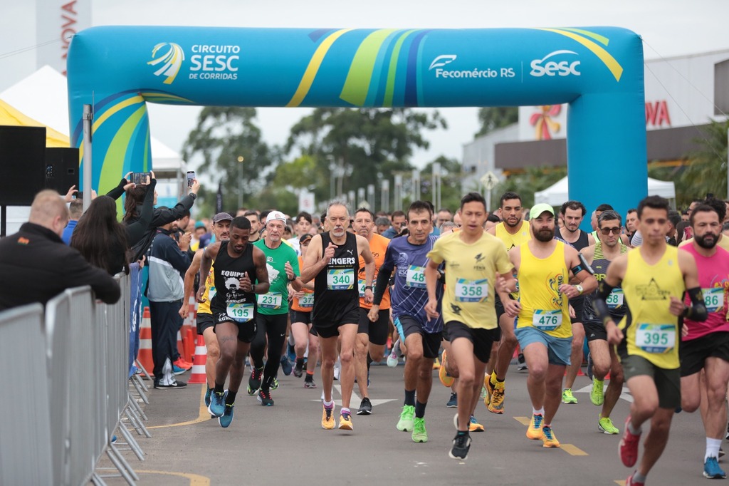 título imagem Mais de 700 atletas participam de etapa do Circuito Sesc de Corridas em Santa Maria
