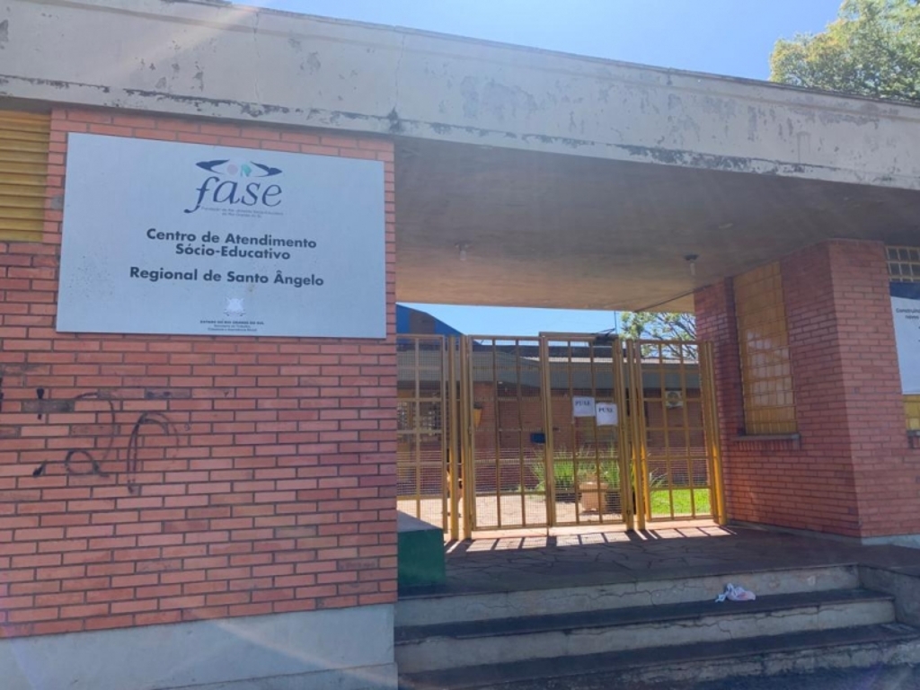 Sobrinho de 17 anos mata tio a facadas em cidade do Noroeste