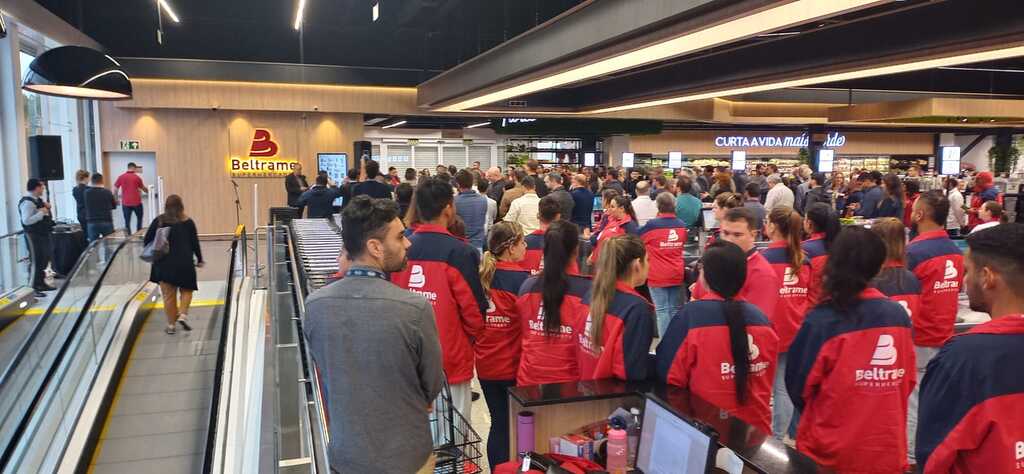 título imagem Inaugurado novo supermercado da Faixa Nova de Camobi, que gerou 160 empregos